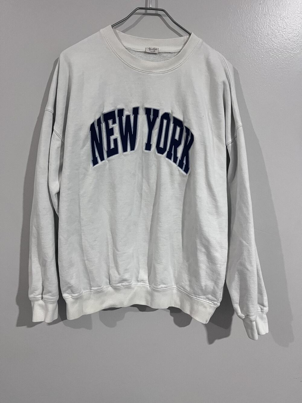 John Galt Sweatshirt Mens M White Pullover Crewneck New York Graphic Fleece
